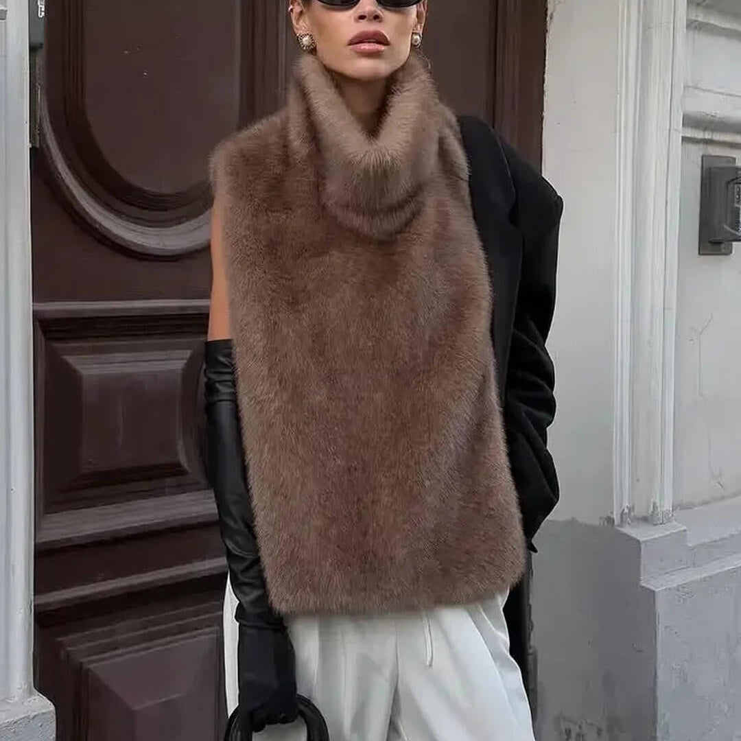 ZEYA - Carina Faux Fur Turtleneck Vest