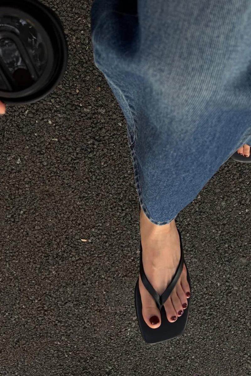 ZEYA - Iris Square-Toe Beach Sandal