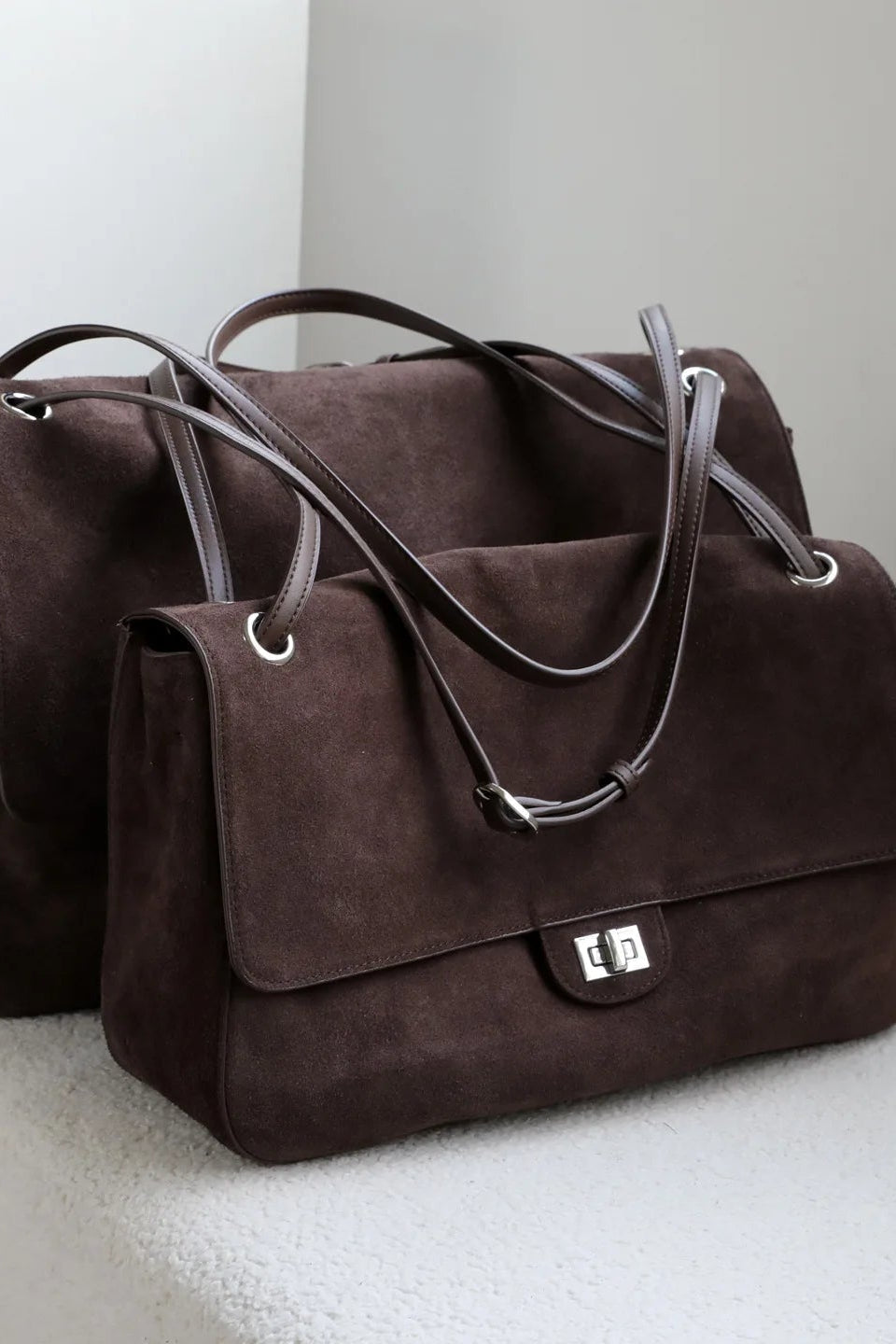 ZEYA - Lena Frosted Cowhide Retro Tote Bag