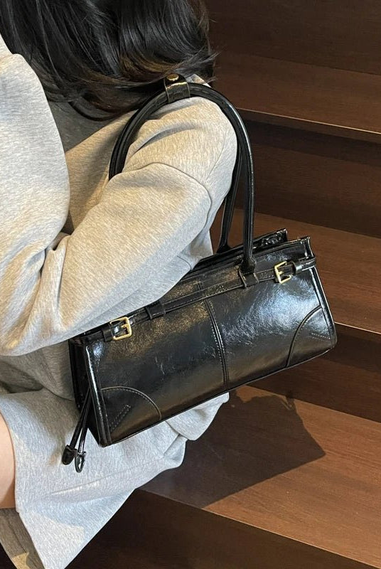 ZEYA - Lorena Leather Shoulder Bag with Belt Detail
