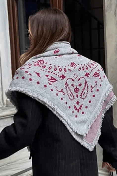 ZEYA - Terry Knitted Fringed Square Scarf