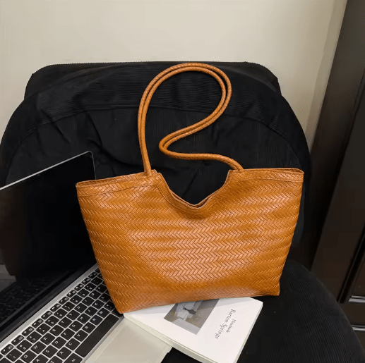 Lisa Textured Weave Handbag