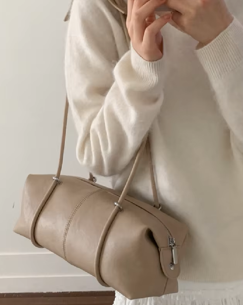Amelia Boston Pillow Bag
