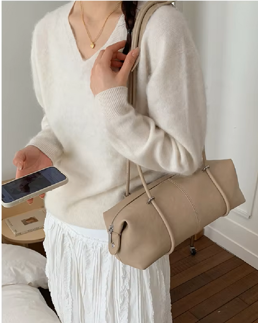 Amelia Boston Pillow Bag