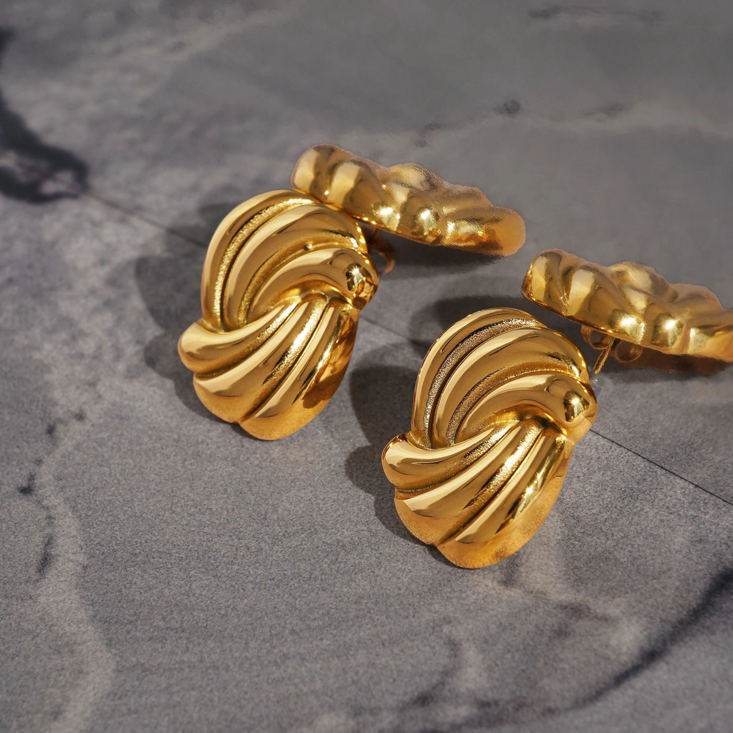 ZEYA - Camille Twist Earrings