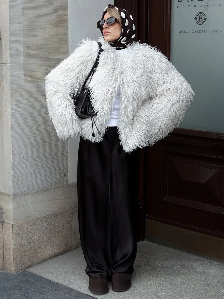 ZEYA - Diana Fluffy Cropped Faux Fur Coat