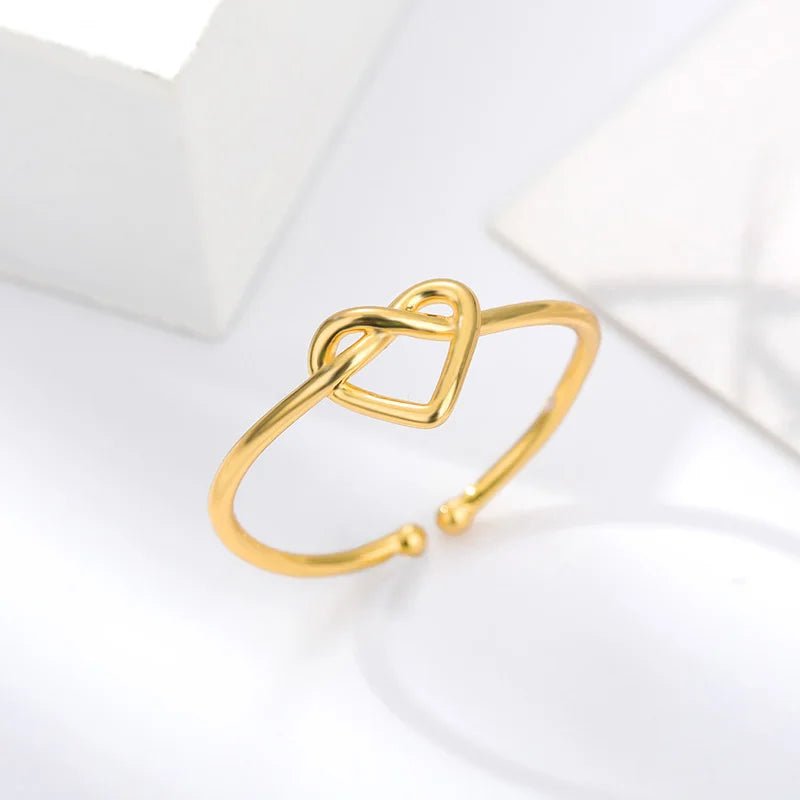 ZEYA - Mina Heart Ring