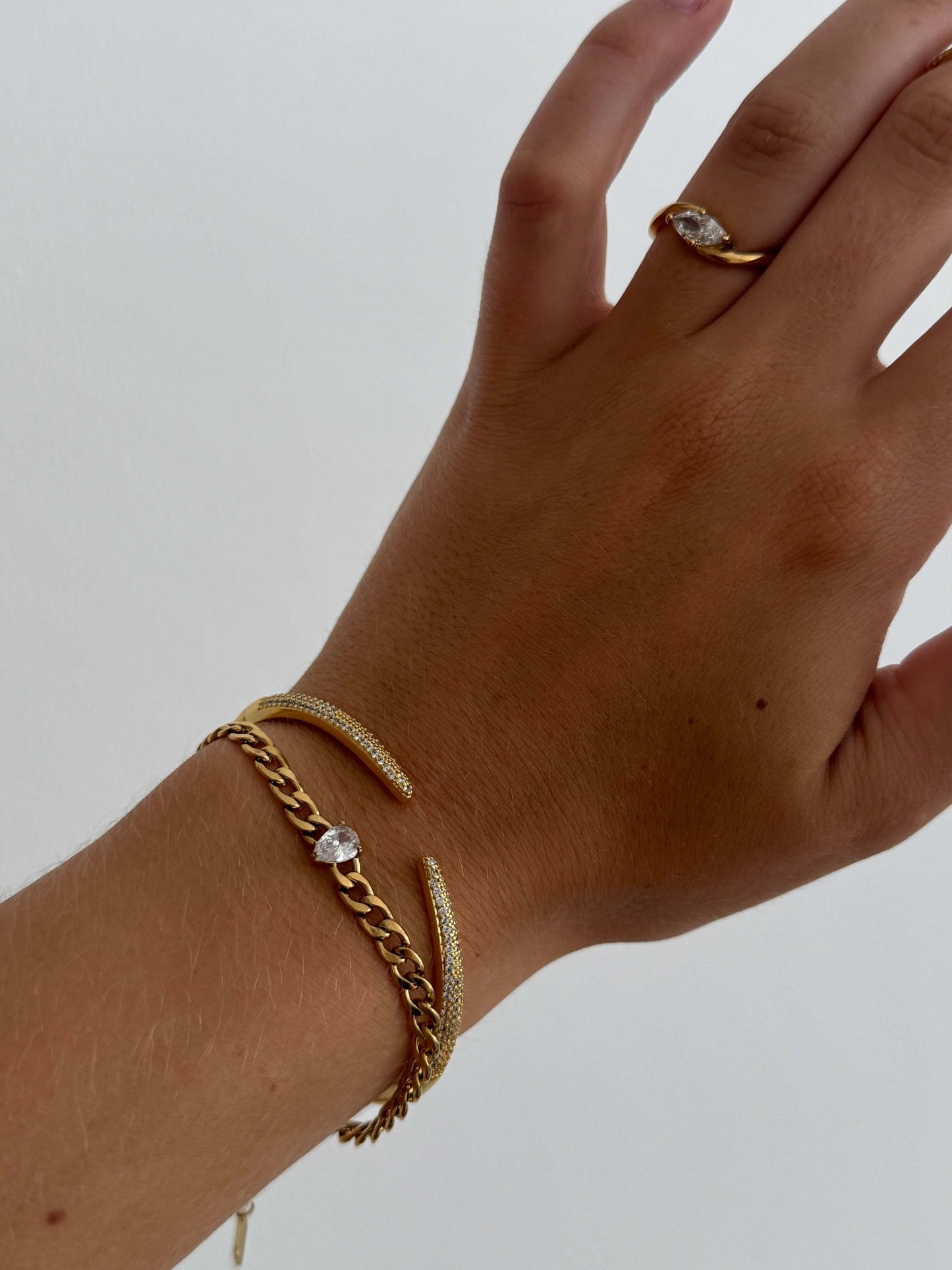 ZEYA - Serenity Cuff